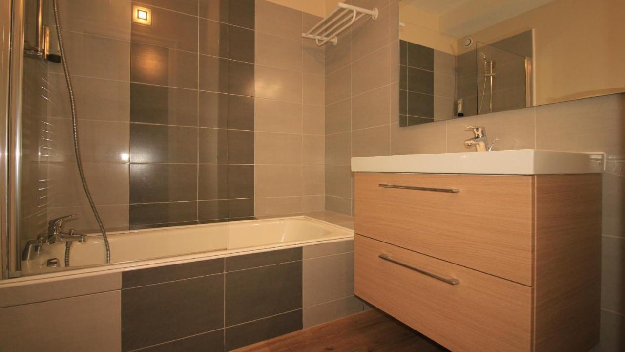 Logis Hotel Lodge La Valette Cesson-Sevigne Ngoại thất bức ảnh