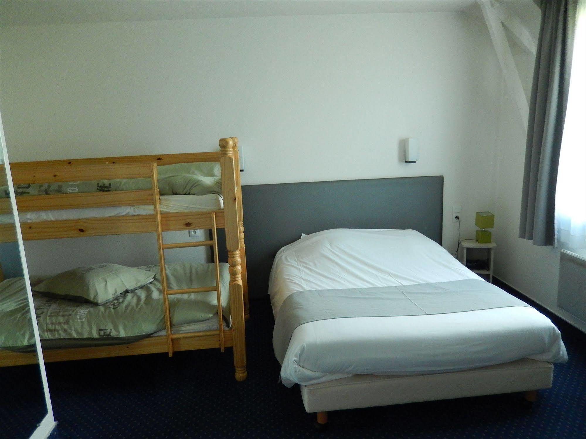 Logis Hotel Lodge La Valette Cesson-Sevigne Ngoại thất bức ảnh